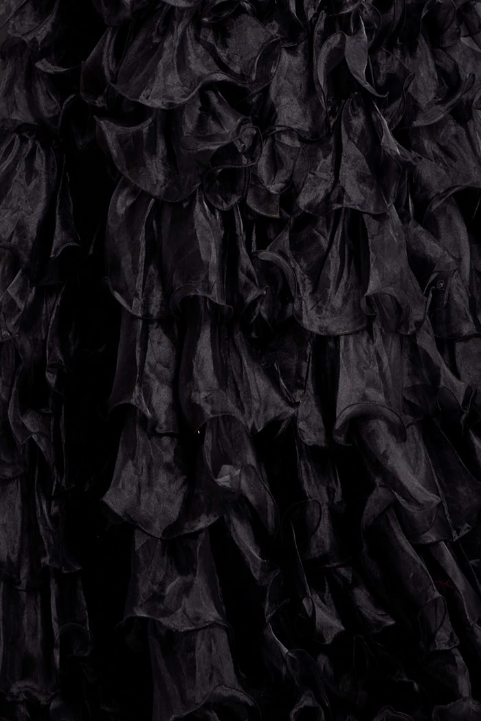 ruffled black fabric for style 40932