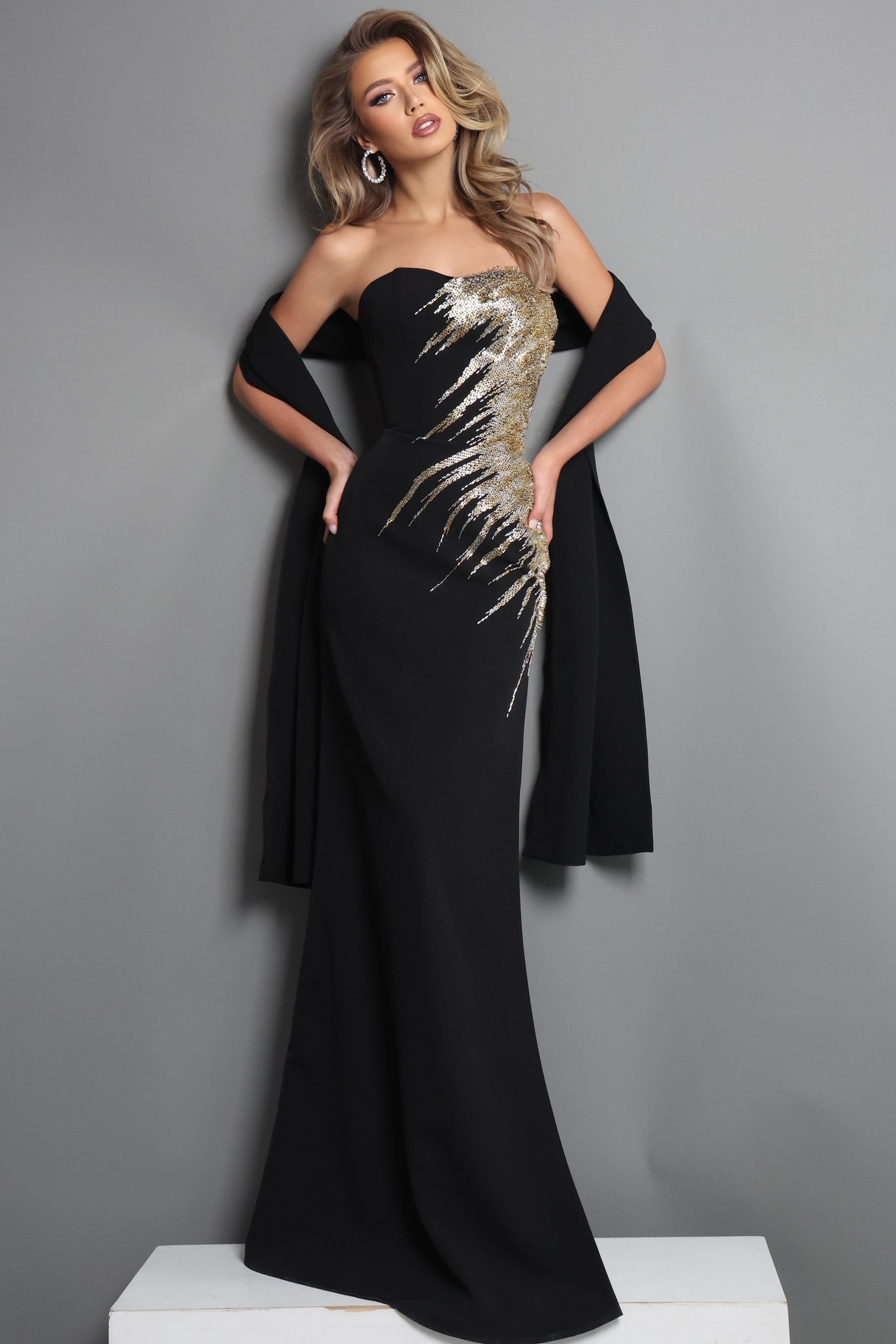 black mermaid long dress with strapless gold sequin embroidery