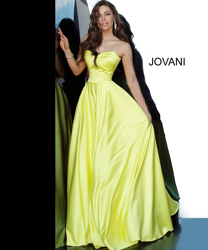 Lisa Rinna Wears Jovani to the Race to Erase MS Gala