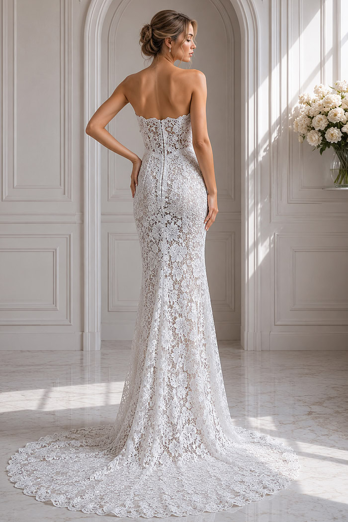 All-over floral lace silhouette designed to contour the body with timeless sophistication.